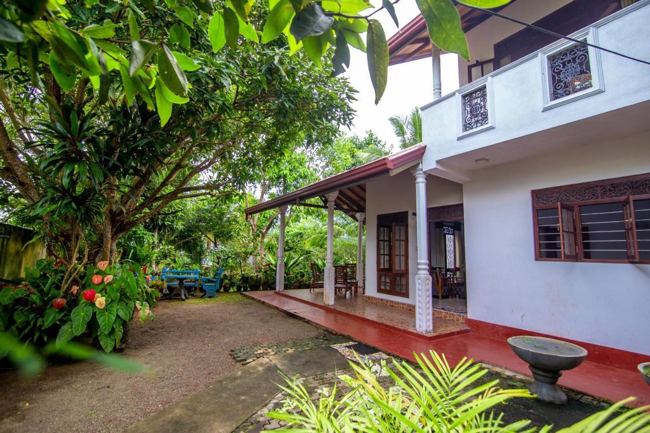 Mountain Gem Villa Hikkaduwa Kültér fotó