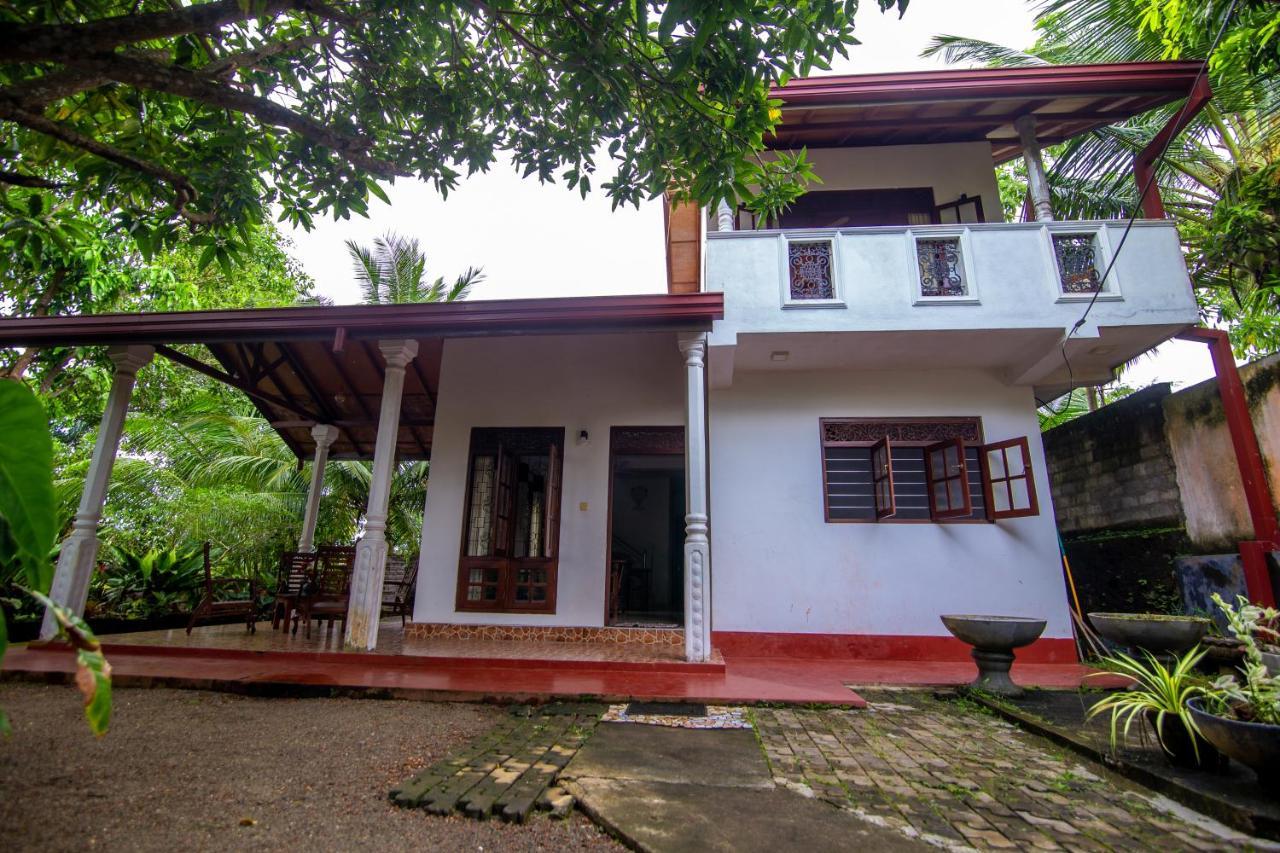 Mountain Gem Villa Hikkaduwa Kültér fotó