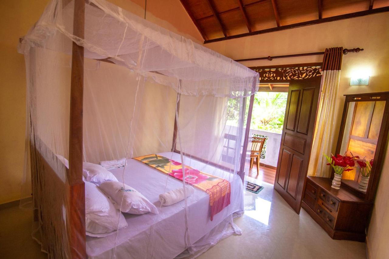 Mountain Gem Villa Hikkaduwa Kültér fotó
